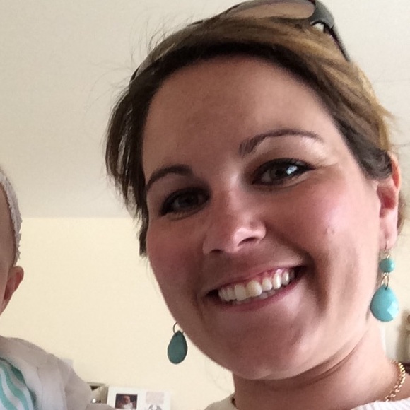 Meet your Posher, Kerry - Picture 2 of 3